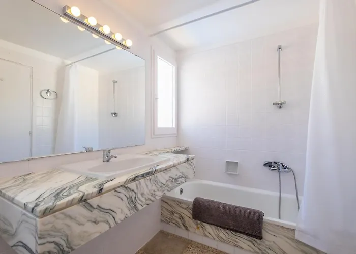 Villa Bouganvilla Tossa de Mar